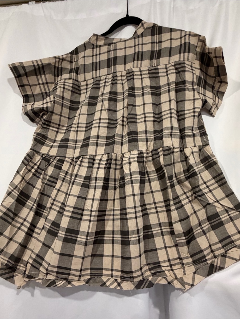 easel Beige & Black Plaid Short-Sleeve Peplum Top NWT - Picture 4 of 5